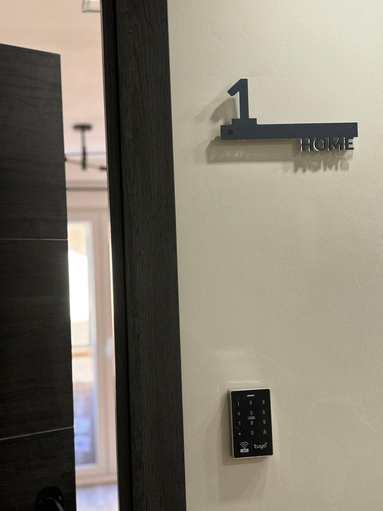 Victrix Homes レオン エクステリア 写真