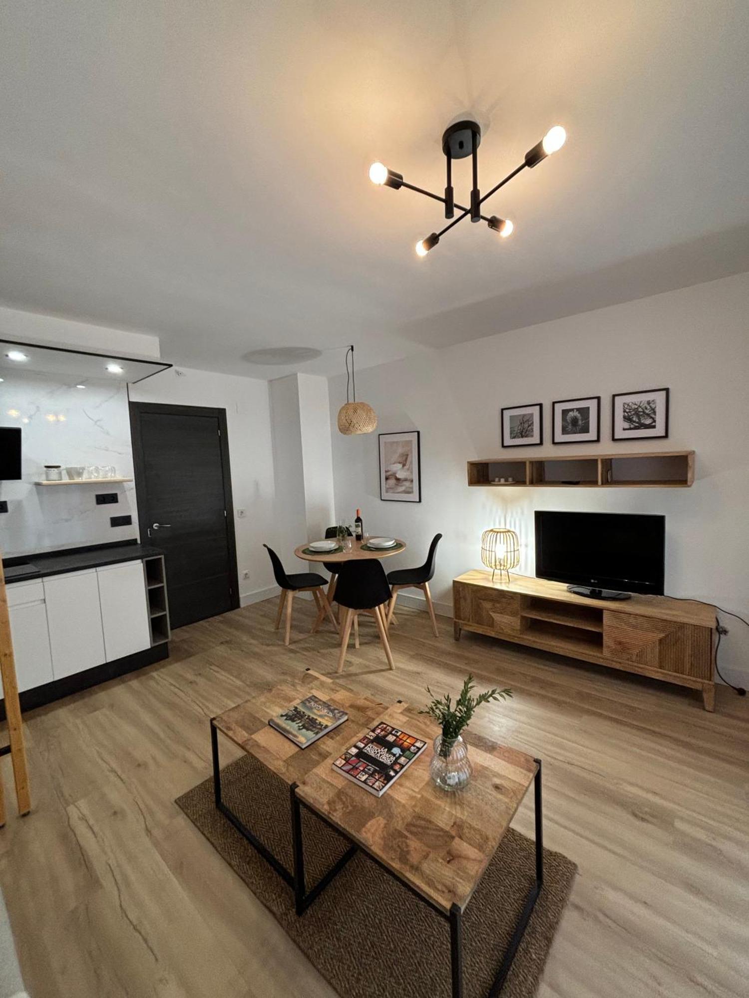 Victrix Homes レオン エクステリア 写真