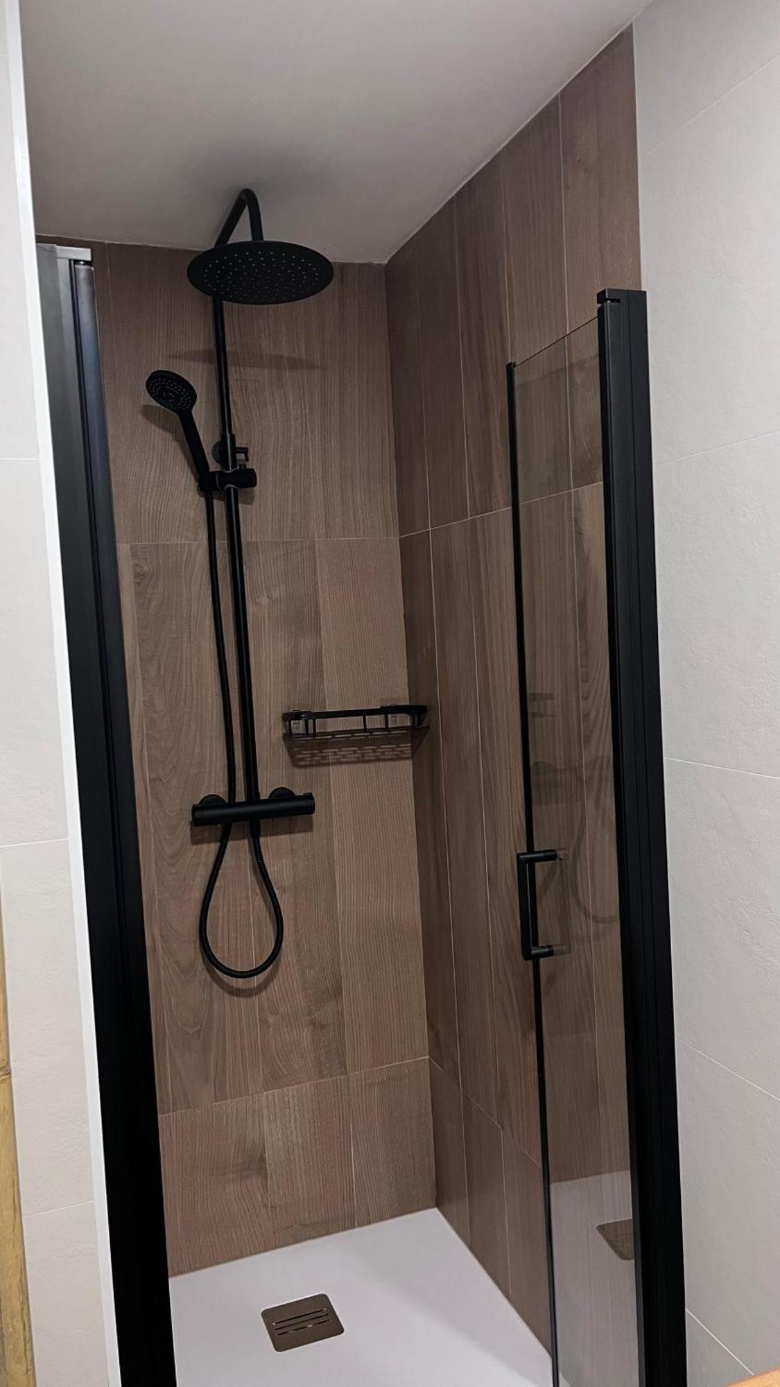 Victrix Homes レオン エクステリア 写真